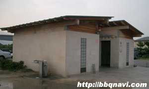 芦屋市総合公園　トイレ