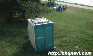 武庫川河川敷 トイレ