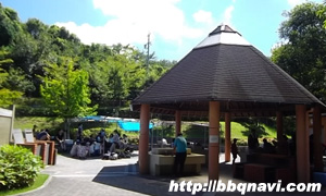 於大公園　炊事棟